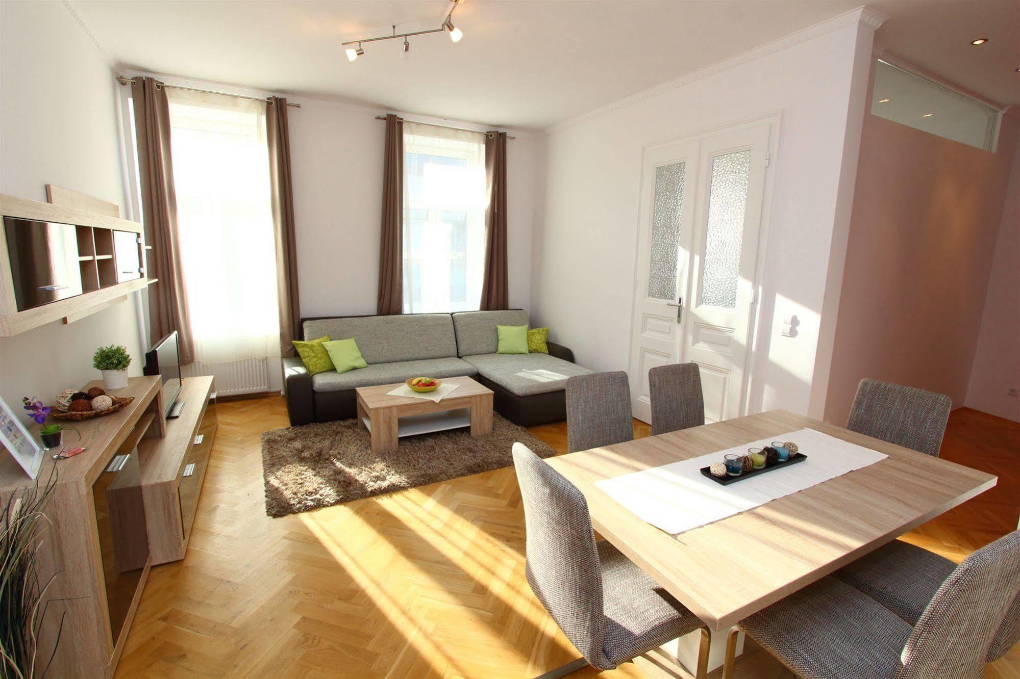 Apartment Simmering Wien Exteriör bild